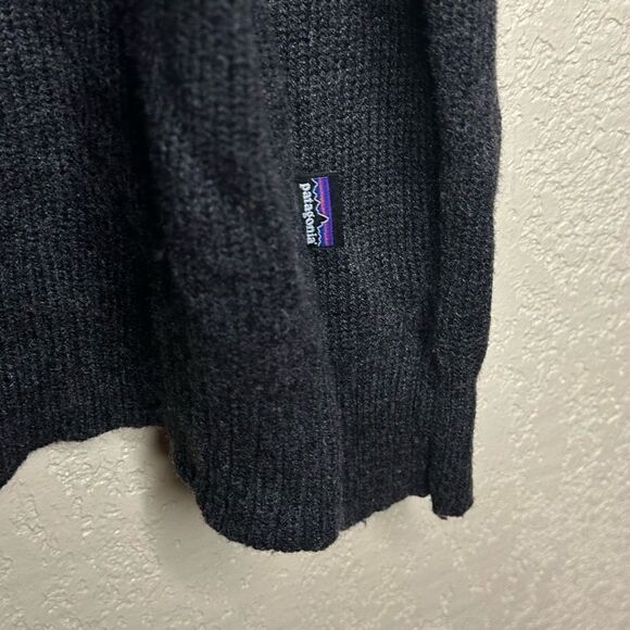 Patagonia Wool Pullover Knitted Sweater Size M V Neck - Picture 3 of 5